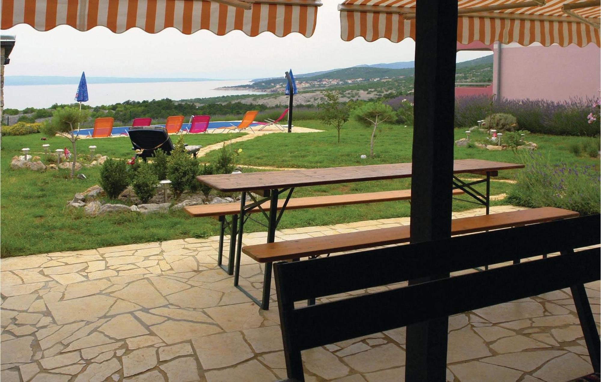Amazing Apartment In Klenovica Εξωτερικό φωτογραφία